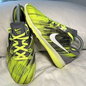 Nike Women’s Nike Free TR Fit 5 - Cool Grey/White/Volt/White - Size 6.5